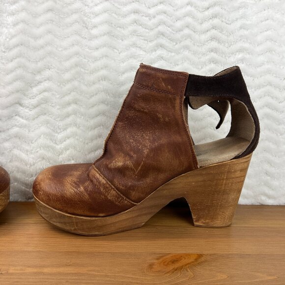 Free People Amber Orchard Heel Platform Clog Two Tone Brown Leather Sz 8.5 EU39 - Picture 9 of 12